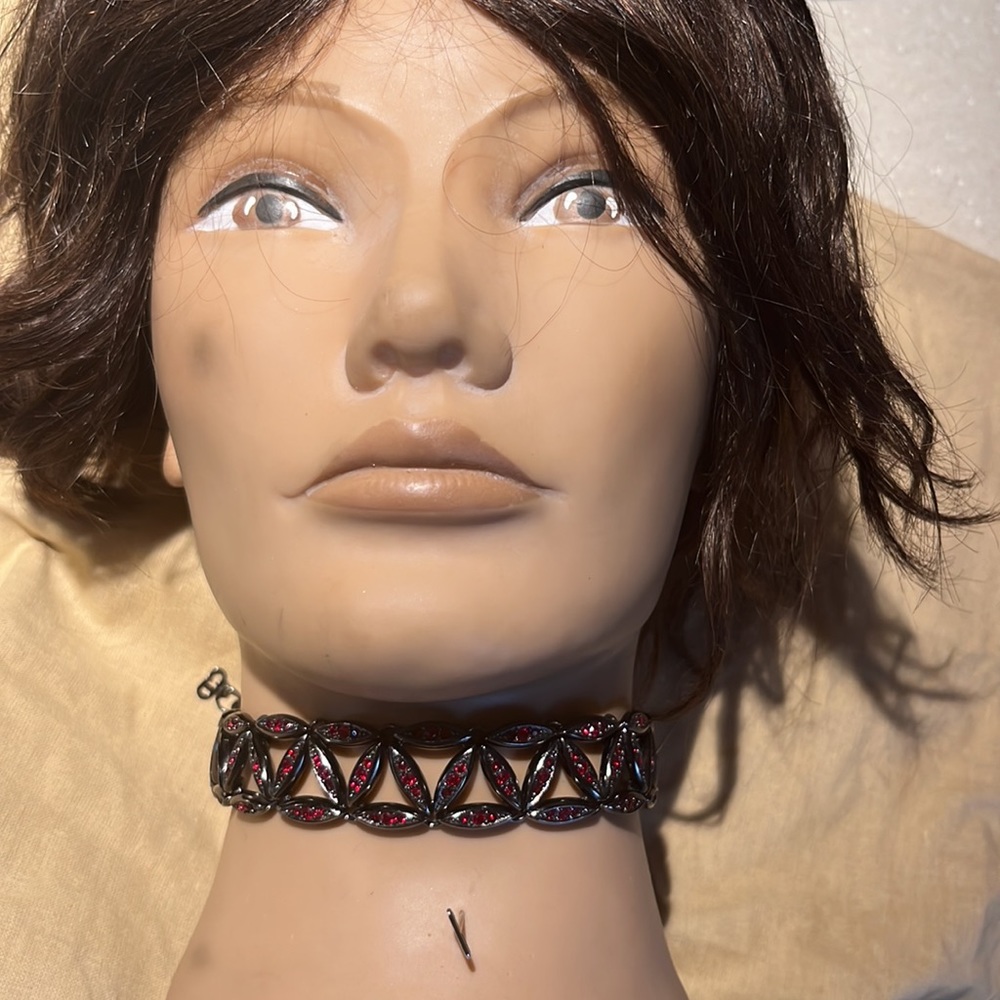 Christian Dior Necklace - Picture 1 of 7